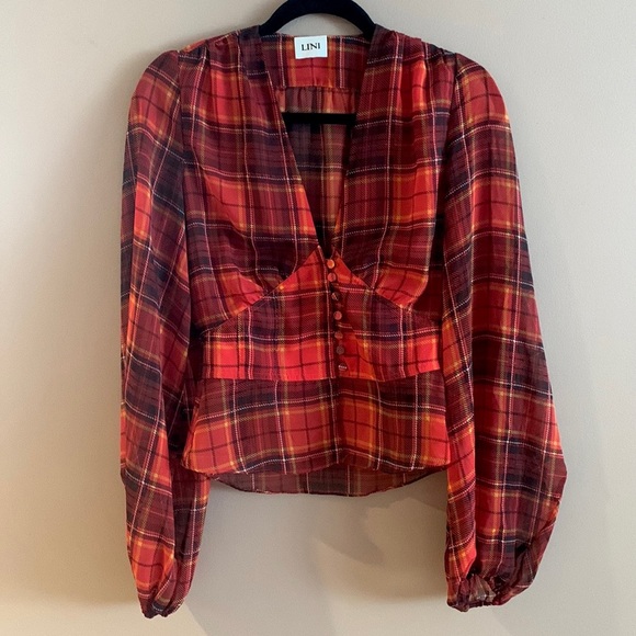 Lini Blouse - Picture 3 of 9